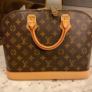 LOUIS VUITTON, ALMA BAG